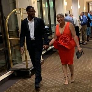 Meet your Posher, Yvette